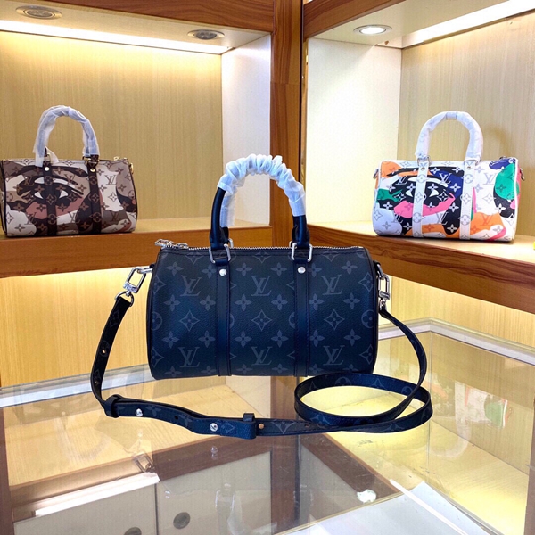 ルイヴィトンバッグ側面デザイン